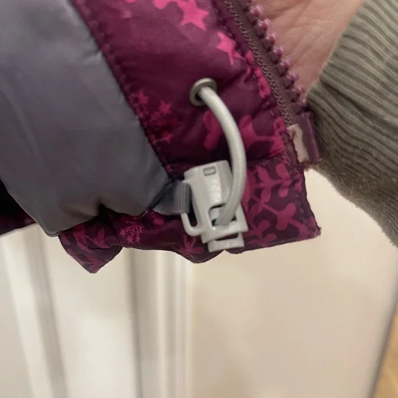 The North Face Purple Jacket For Girl - Picture 11 of 14